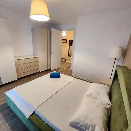 Lägenhet Pipera Cloud9 Near Promenada Mall Bukarest